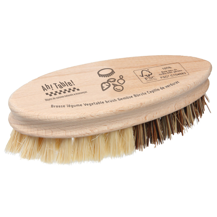 Brosse légumes bois certifié en dispay Brosse légumes bois certifié en dispay